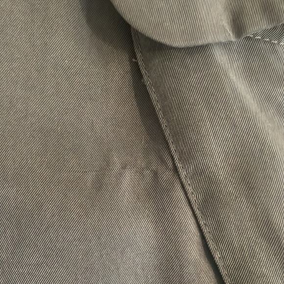 Karen Millen Army Green Faux Silk Vest Size 6 - Picture 16 of 16